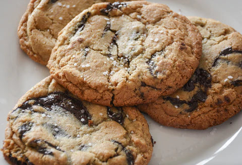 Chef Jacques Torres' Pro-Tip For The Best Chocolate Chip Cookies - the Daily Meal
